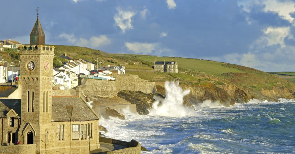 Church Cove to Porthleven by Jeff&nbsp;Gallagher